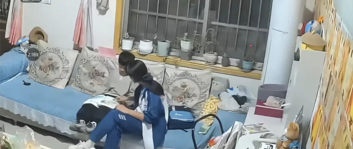 抖音热门来自姐姐的爱引热议-姐弟情深难舍难分事件来龙去脉全梳理-姐姐辅导弟弟作业日常完整版看全集