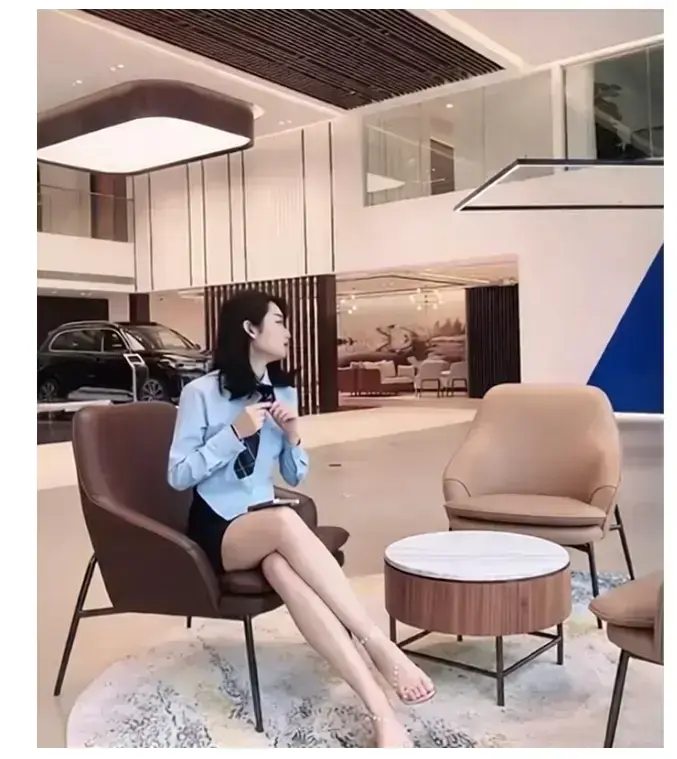 佳木斯新玛特迪桑特女销售事件完整现场视频在线观看-佳木斯新玛特迪桑特导购事件后续结果-全网震惊免费播放