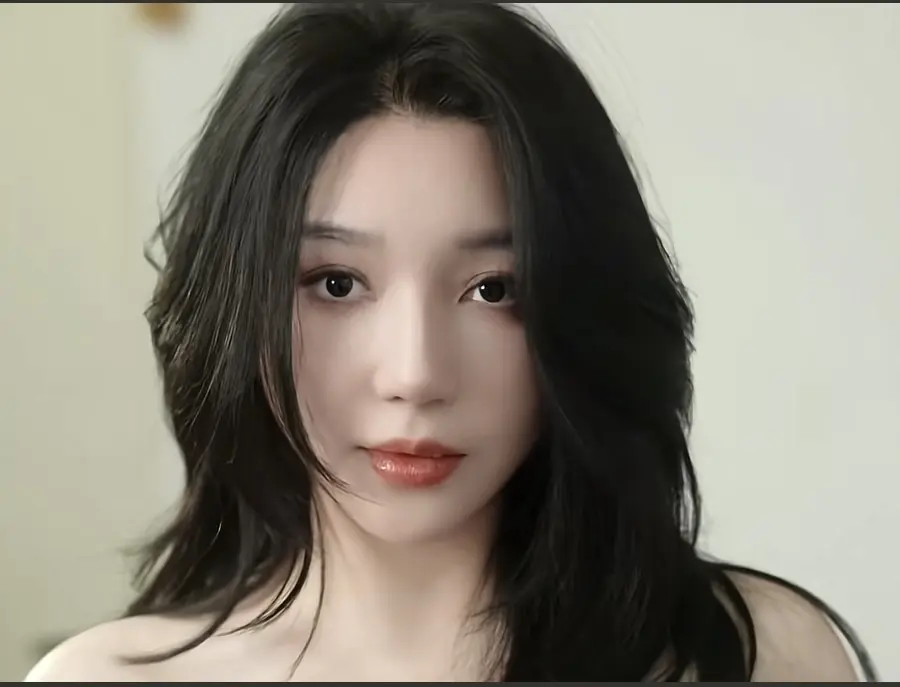 《三人行》Eily短剧教母三部曲-免费下载全集高清在线看-三人行无删减完整版资源